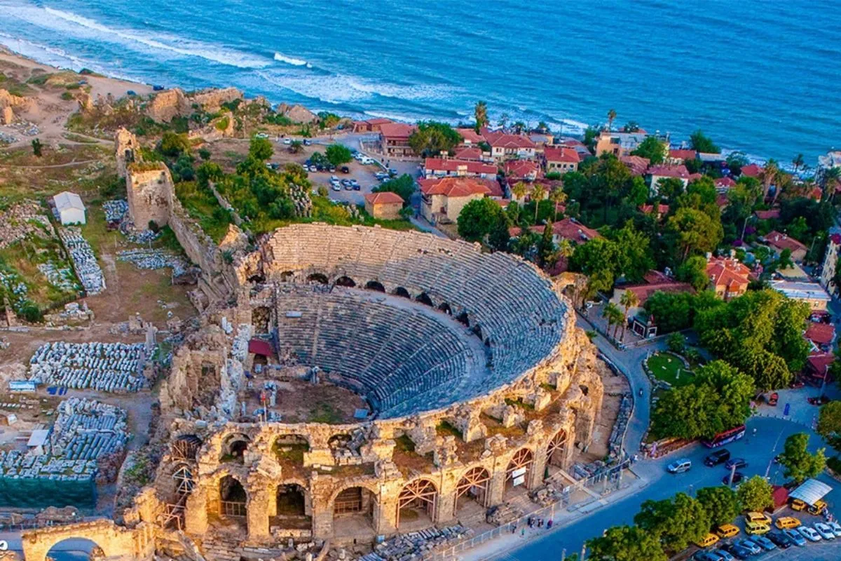 Antalya Side Antik Kenti ve Side Güncel - aBeautiful